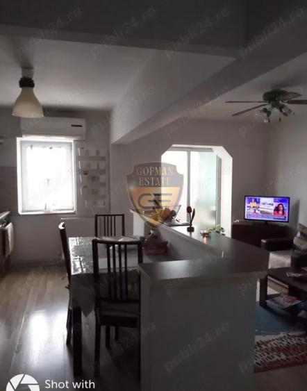 3 camere, Inel II , Bloc BCR Cora Bratianu , 2 bai, 2 balcoane, parcare, gaze AC - 1