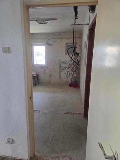 Apartament de vanzare - 1