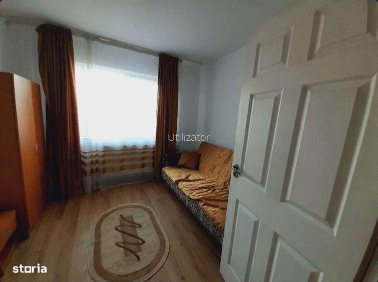 Apartament de 2 camere decomandat complet utilat in zona Mihai Viteazu Negociabi Apartament de 2 camere decomandat complet utilat in zona Mihai Viteazu Negociabi