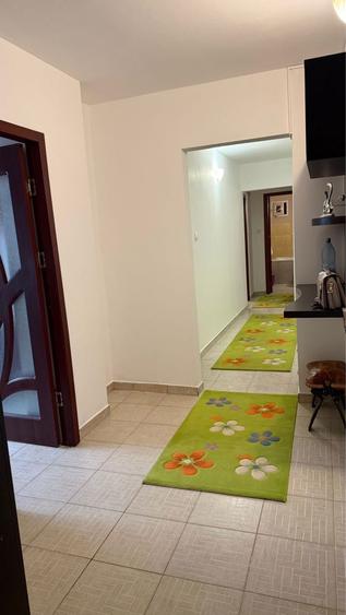Inchiriez apartament 2 camere - 1