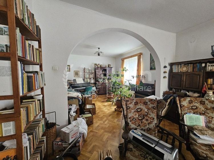 Casa cu 11 camere | 404mp util | 539mp teren | Gruia | Zona 7 Strazi! - 7