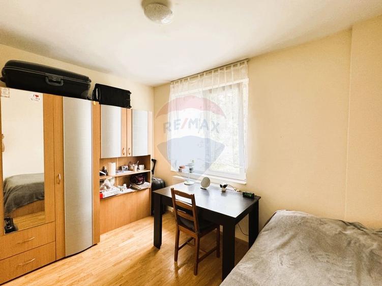 De Vanzare Apartament 4 camere - Ultra Central (orientare N-S) - 6