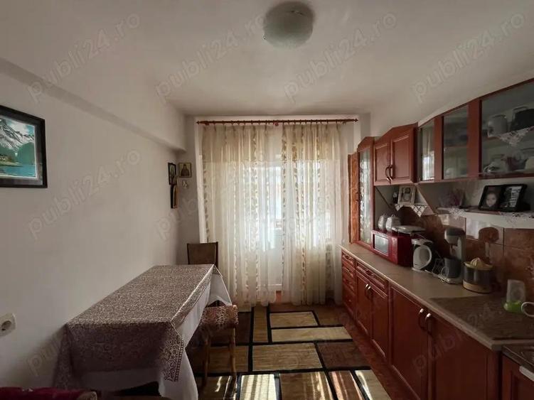 apartament cu 2 camere pe strada victoriei - 5