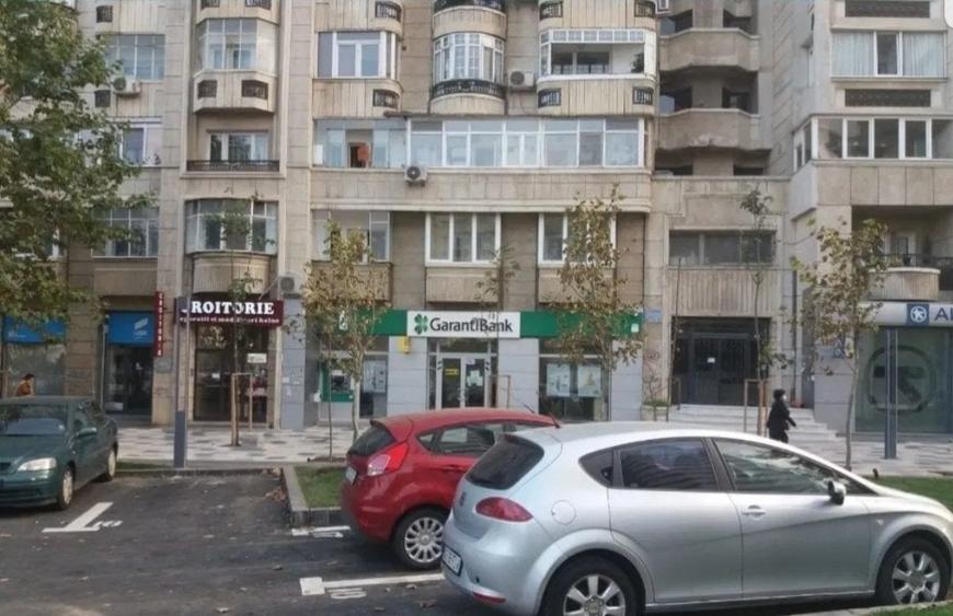 Decebal- Muncii Metrou --  110 mp - 3500 € - 2