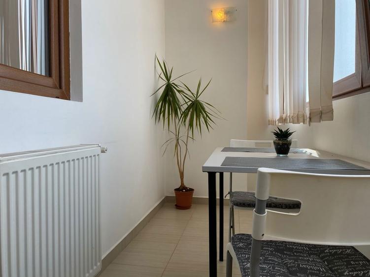 Apartament Cartierul Latin - 2 camere - 4