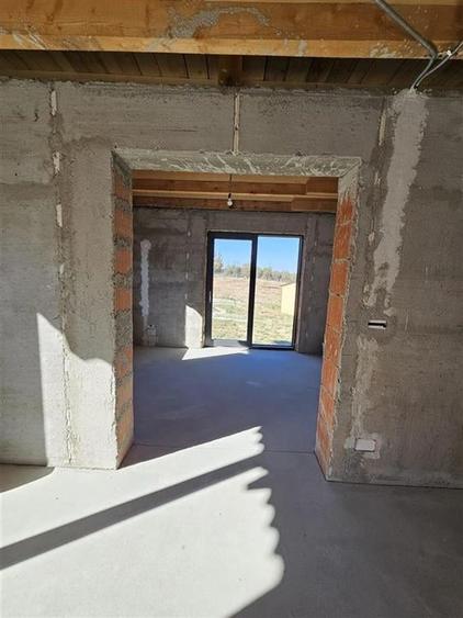 Reco Casa in Paleu cu Toate Utilitatile - 19