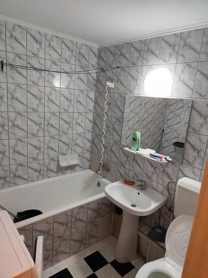 Apartament 3 camere, 2 băi,complet mobilat și utilat, Locație excelentă, etaj 6 - 4