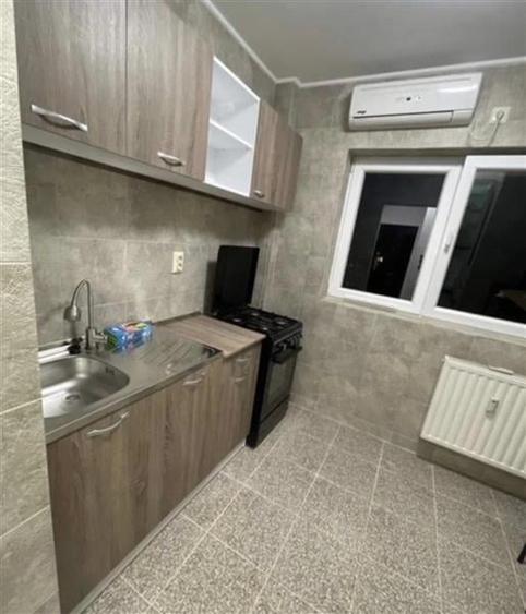 Vanzare Garsoniera Decomandata Bd.Alexandru Obregia - 2