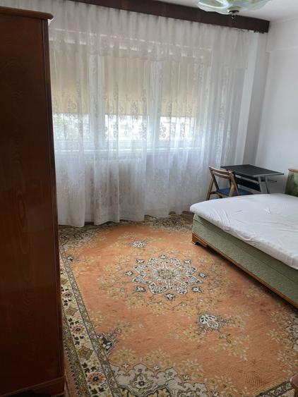 Apartament 3 camere Podu Ros - 1001 Articole - 3