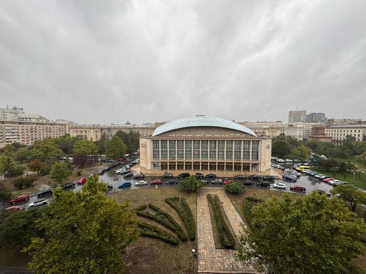 Duplex 3 Camere cu vedere spre Sala Palatului RO+EN - 19