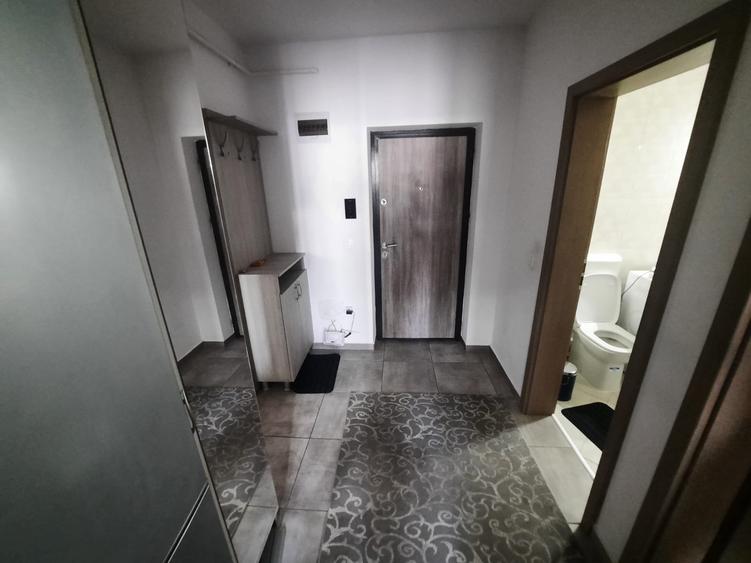 Apartament cu 2 camere decomandat, etajul 2/5, zona Nicolina - 8