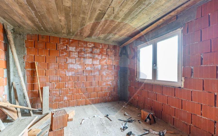 Vila 4 camere si teren 4421mp de vanzare - 17