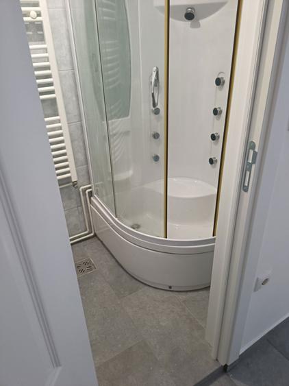 Vand apartament,2 camere , semidecomandat 30mp ,zona Dealurilor Florilor,parter inalt, 52500 negociabil - 3