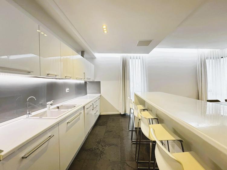 Inchiriere apartament de lux 5 camere vedere lac Floreasca - 10