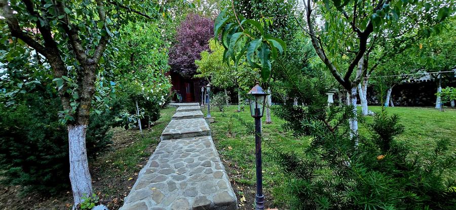 Moreni , Dambovita , vanzare proprietate -casa si teren - 27