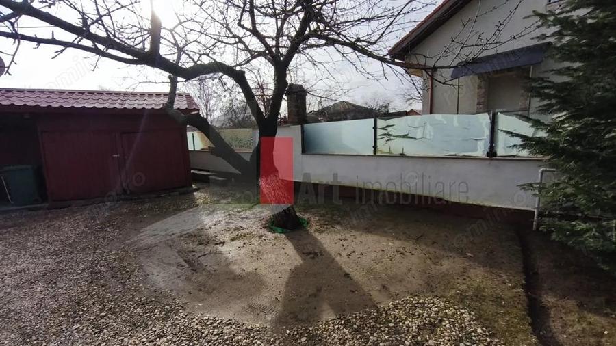 Casa curte 1600 mp sat Manolache - 15