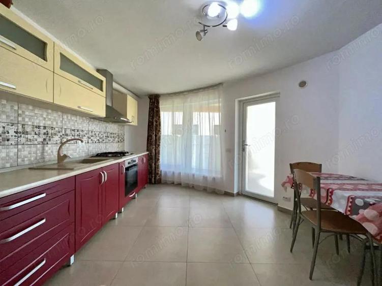 Casa 5 camere, 3 dormitoare, pre? corect - 7