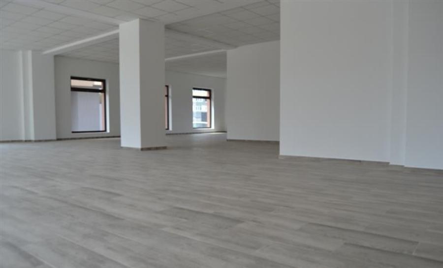 Spatiu Zona Narcisa Republicii - 5