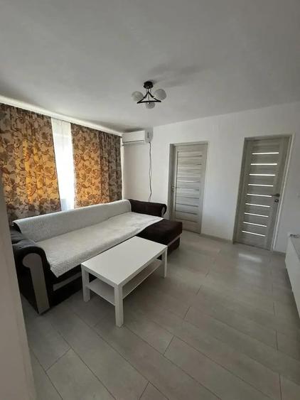 Inchiriez apartament ultracentral - 3