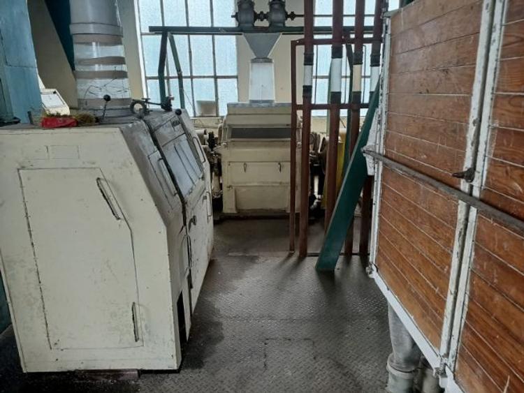 Fabrica de morărit grau porumb  - 10