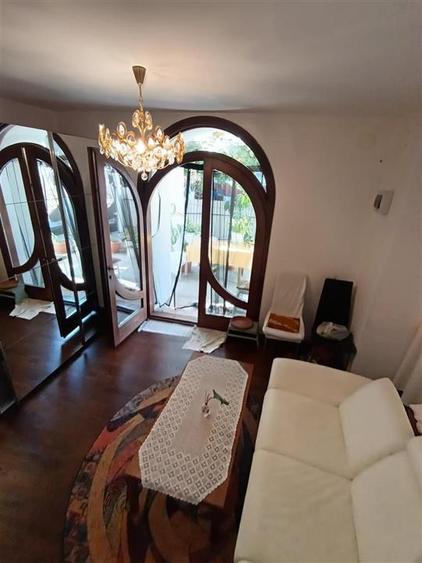 Casă individuală cu 4 camere cu Teren 272 Mp în Apollo