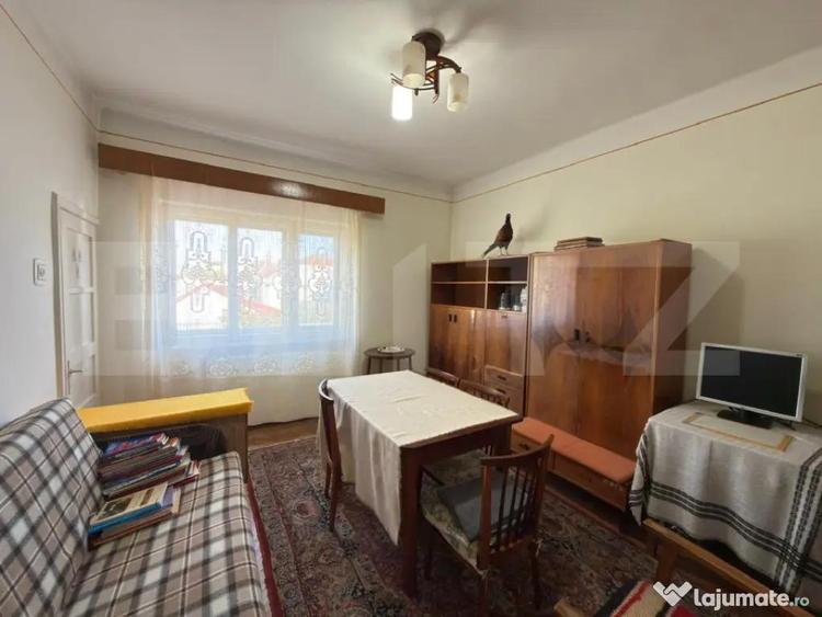 Casa de vanzare, 125 mp utili, zona Centrala - 1