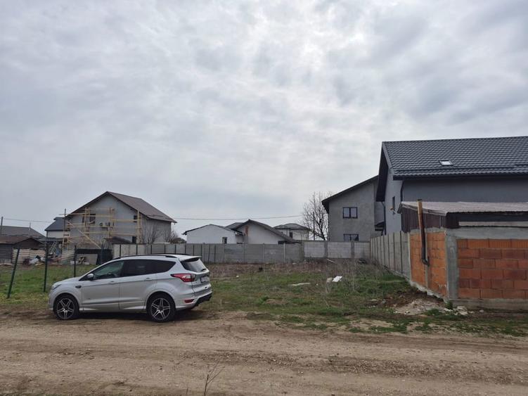 Oportunitate! Teren 370 mp Berceni utilitati aproape - 1