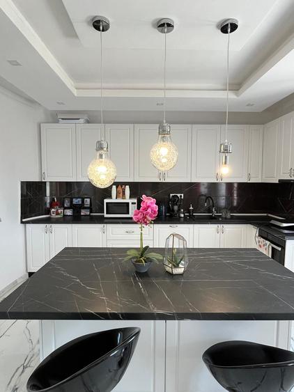 Casă cu 3 dormitoare, 600 mp utili, 2000 mp teren, Talpoș, Bihor. - 1