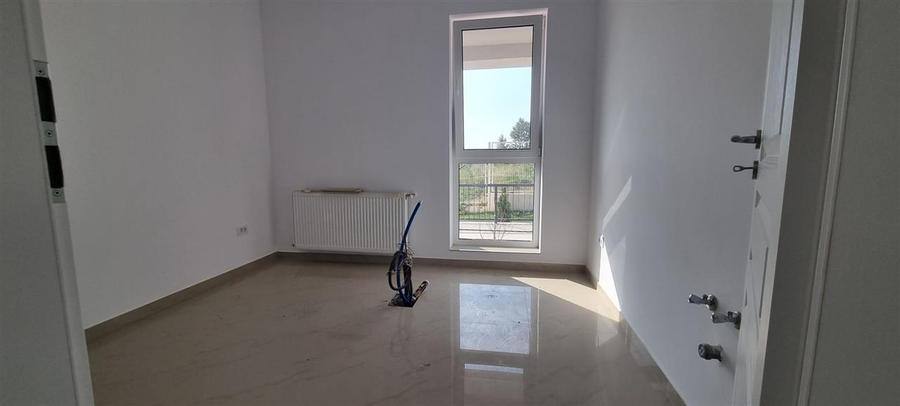 Spatiu pt cabinet stomatologie, fizioterapie, recuperare medicala - 9