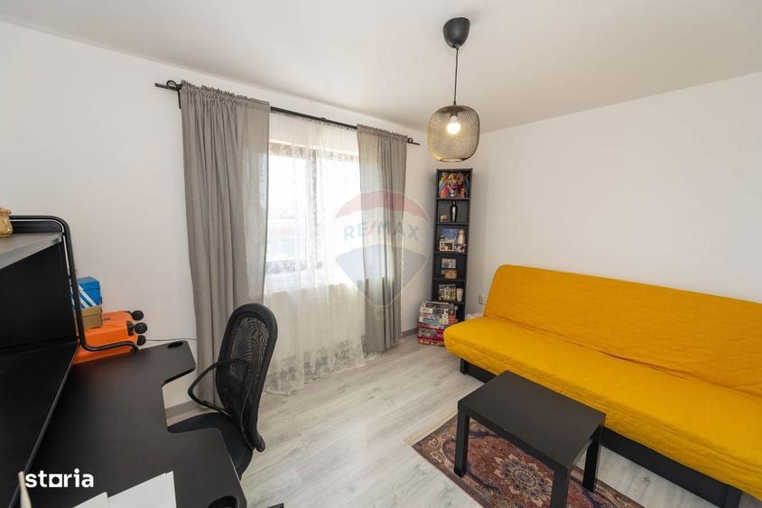 Casa cu 5 camere de vanzare Joita - 3