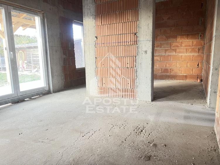 Casa individuala la rosu, teren 700mp, Giarmata - 16