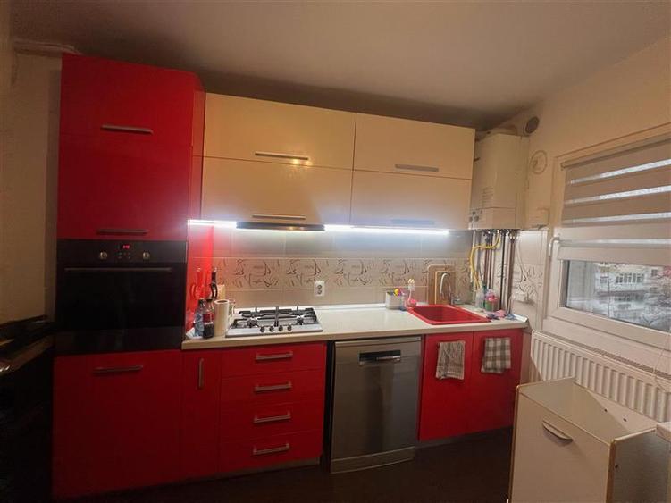 Apartament 2 camere de vanzare Nicolina - C.U.G. - 8