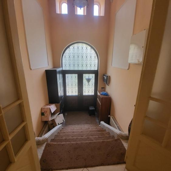 Vila boiereasca, superba, strada, linistita, nelipita de vreun alt imobil - 13