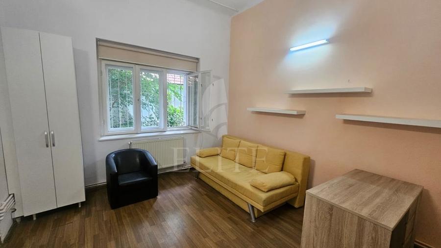 Garsoniera &icirc;n zona ULTRACENTRALA - 1