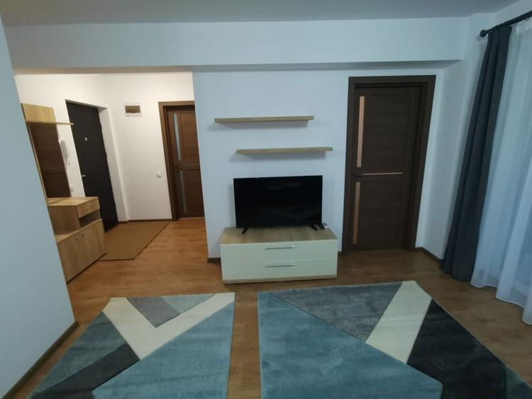 Inchiriez apartament 2 camere - 7