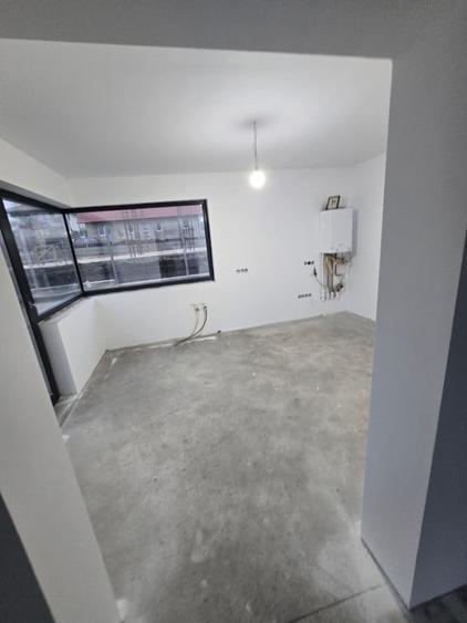 Casa individuala 5 camere, 230mp, garaj, terasa, teren 716mp, in Chinteni - 6