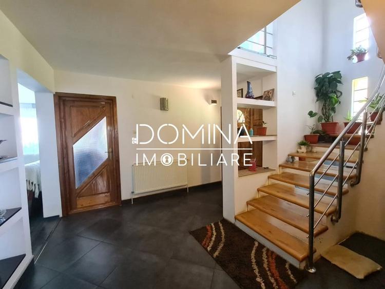 Vânzare vilă, situată în Târgu Jiu, Aleea Sf. Dumitru - cartier Drăgoieni - 8