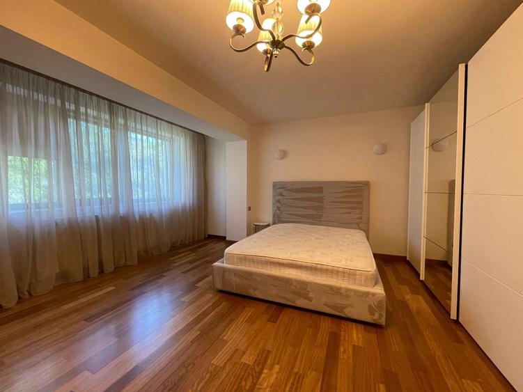 Faleza Nord - Universitate, Vila D+P+2 langa plaja, mobilata si utilata lux - 39