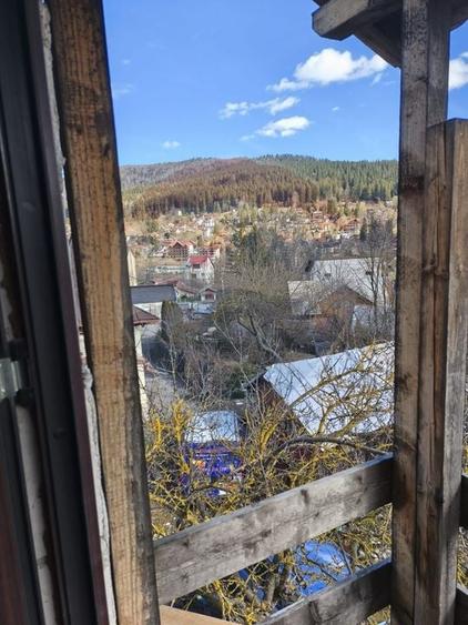 Casă / Vilă cu 5 camere de vânzare în zona Poiana Tapului - 4