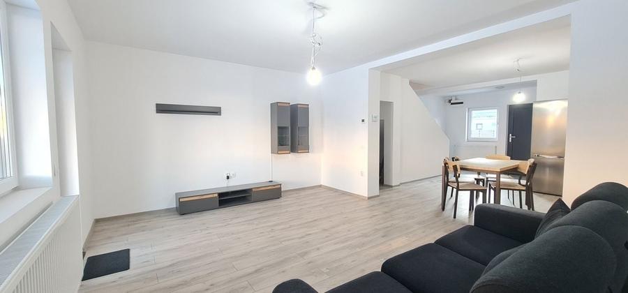 Casa semimobilata semiutilata in Cartier Izvor Tarlungeni Brasov - 2