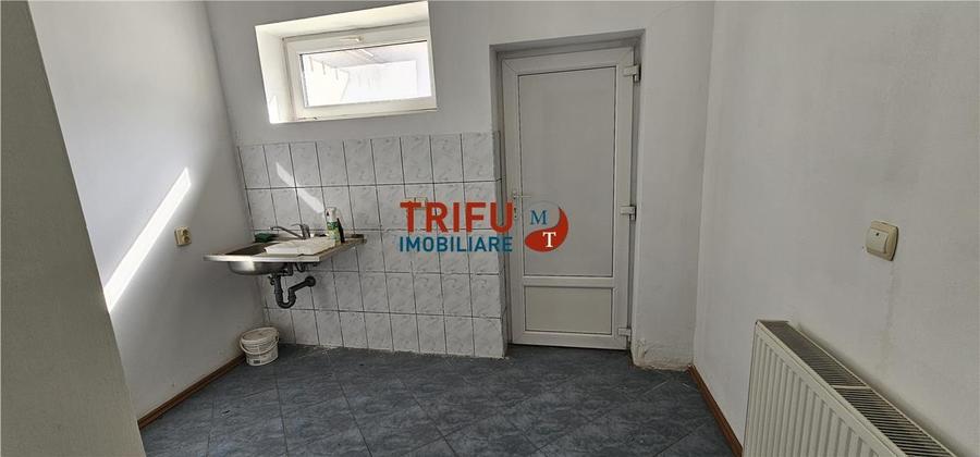 Casa de vanzare in Alba Iulia pretabila pentru cabinete medicale - 5