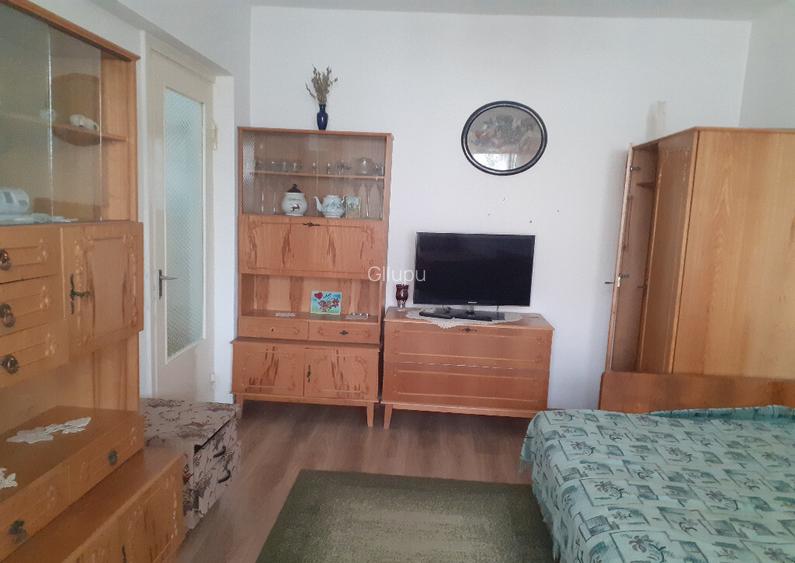 Inchiriez apartament 2 camere Valea Aurie Inchiriez apartament 2 camere Valea Aurie