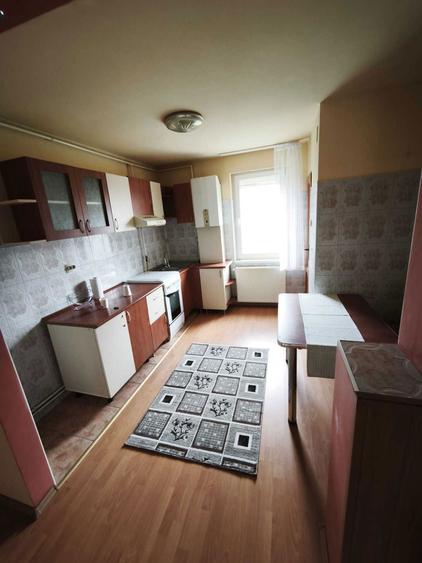 Vand apartament 3 camere, Tarnaveni - 2