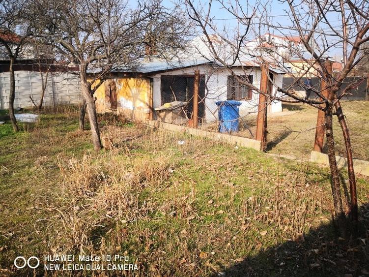 De vanzare (de inchiriat) , in zona centrala, casa cu curte de 1100 mp - 7