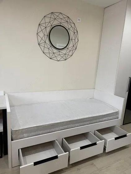 Garsoniera zona Giuesti - 1