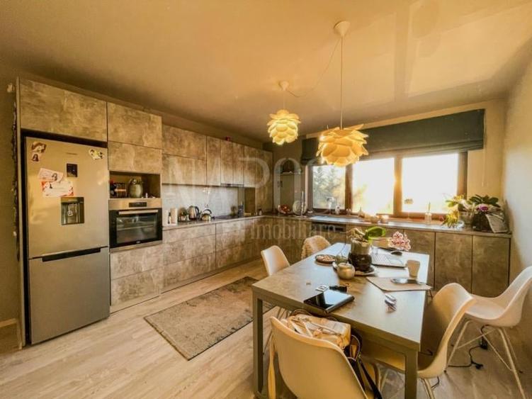 Casa 4 camere de vanzare in Floresti - 7