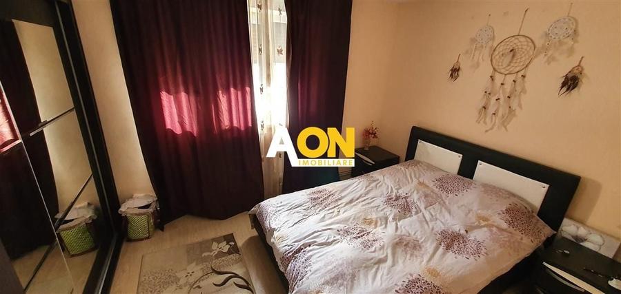 Apartament 3 camere, etaj intermediar, Cetate - 3