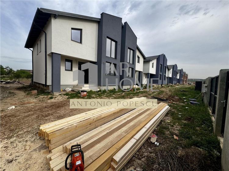 Ansamblu case de tip duplex, constructie noua, in Paulestii - 13