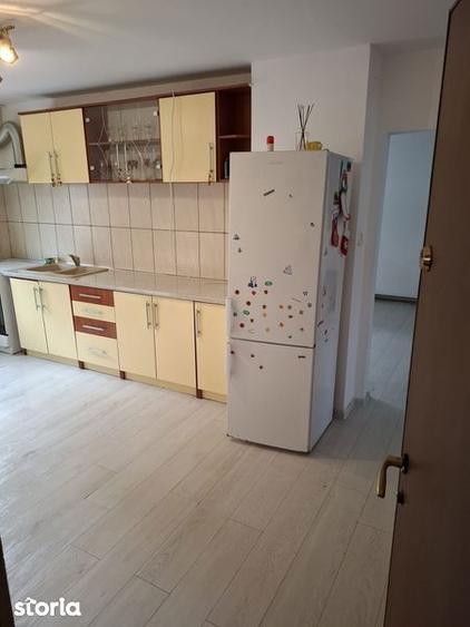 Proprietare, vand apartament cu 3 camere, confort 1, parter - 2