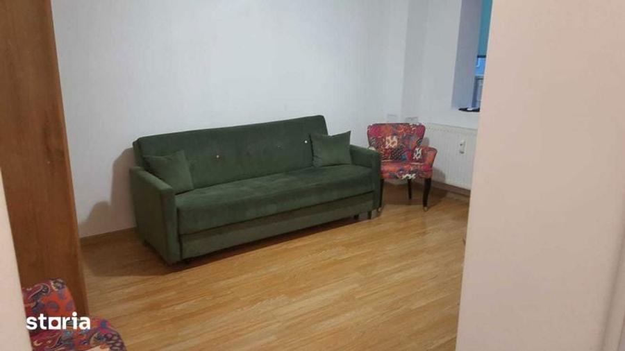 Garsoniera Ultracentral de inchiriat bloc MERCUR - 3